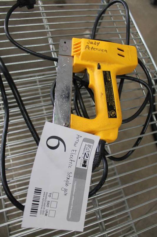 lot 6 image: Arrow Electro-matic Electric Staple & Nail Gun