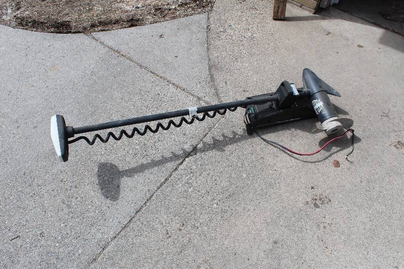 lot 621 image: PowerDrive 50 Fishing Trolling Motor