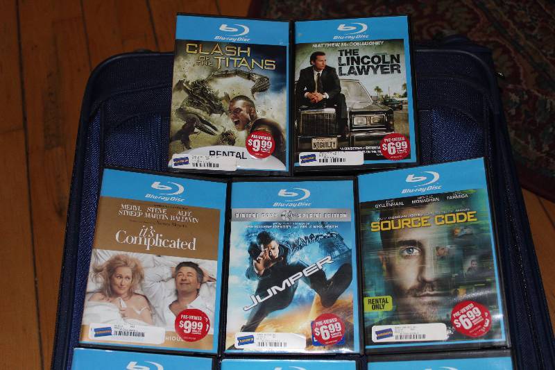 lot 611 image: Lot of (9) VideoAudio - 8) Blu-ray, 1) CD