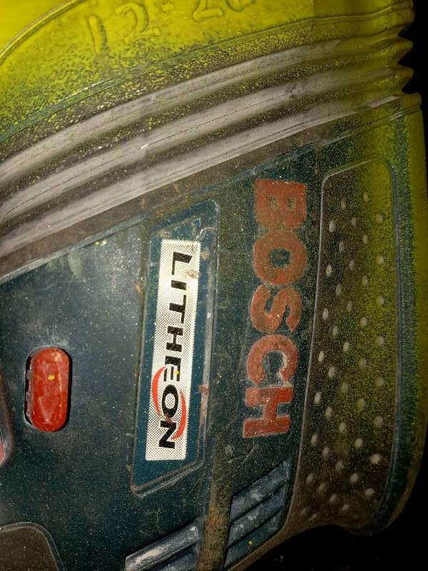 lot 116 image: Bosch rotary Hammer  2, 36v batteries, 1charger
