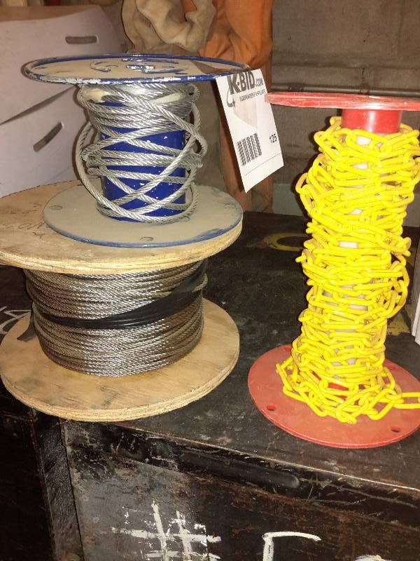 lot 125 image: Lot of various Metal cable. Partial roll of chain