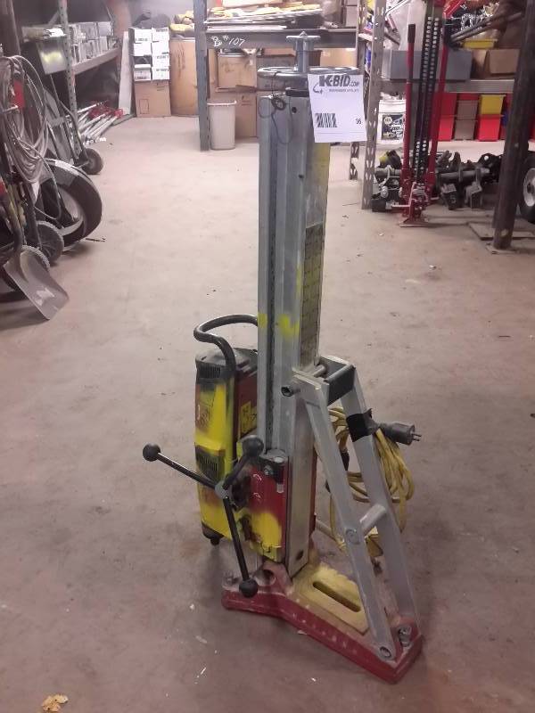 lot 36 image: Hilti, DD200 DDHD30, Core Drill