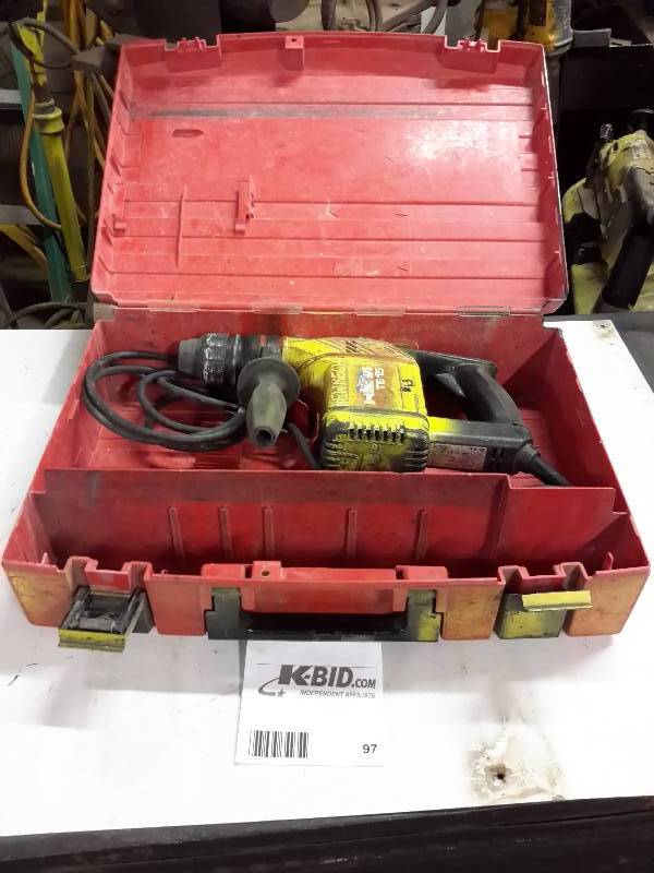 lot 97 image: Hilti, TE 15 Rotary Hammer