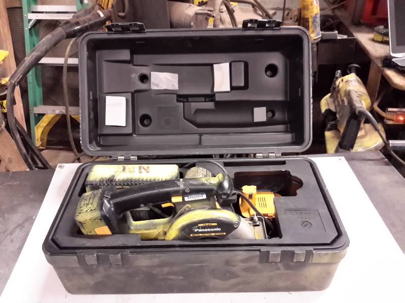 lot 103 image: Panasonic EY3530 drill  2, 15.6 v batteries  1 charger