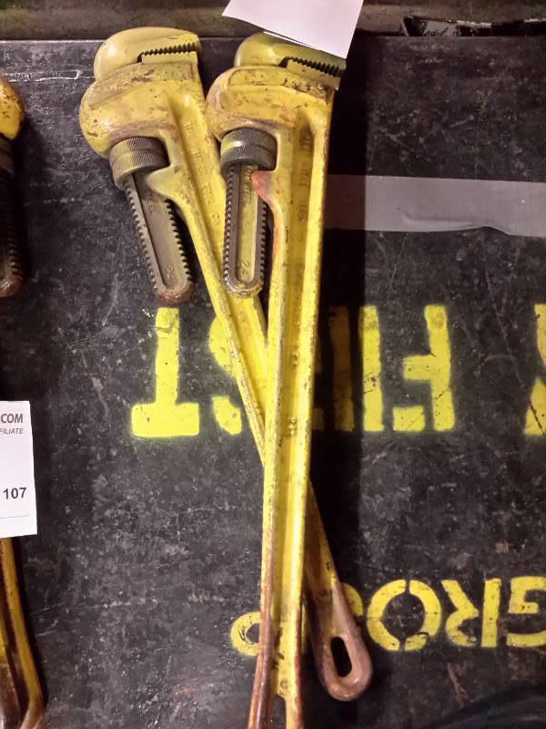 lot 108 image: 2 Rigid, 24in Pipe Wrenches