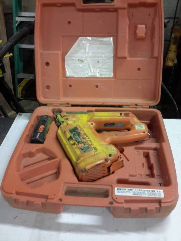 lot 87 image: Paslode, Mail Gun. No fuel cells.. 1 6V DC battery