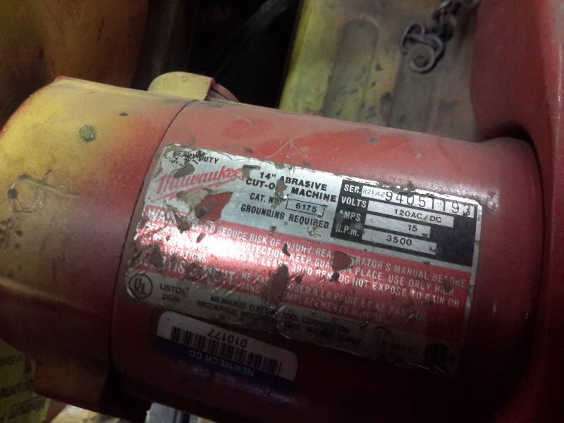 lot 260 image: Milwaukee, 14 in Abrasive Cut off Saw