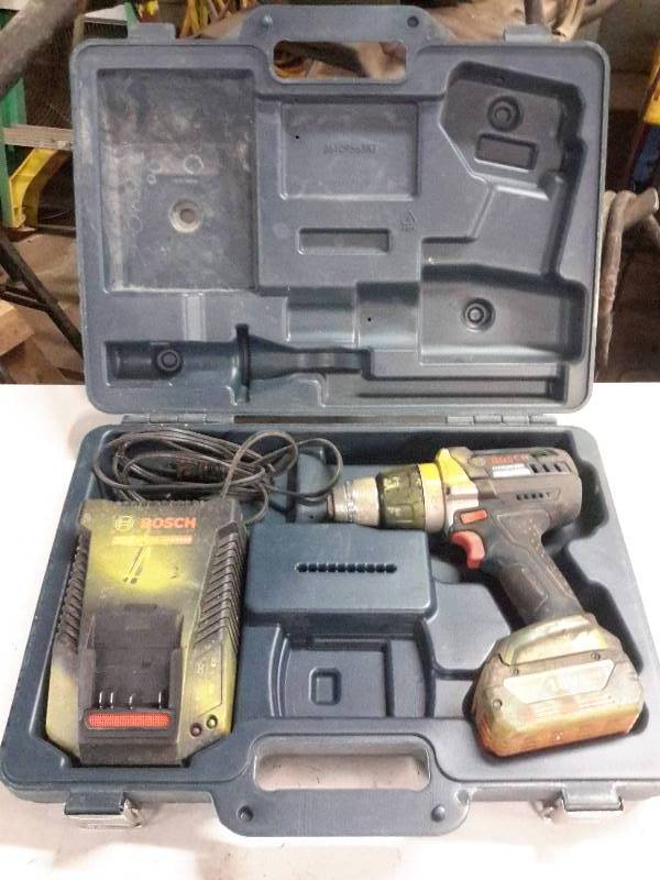 lot 59 image: Bosch Cordless drill 1, 18 V battery, 1 charger