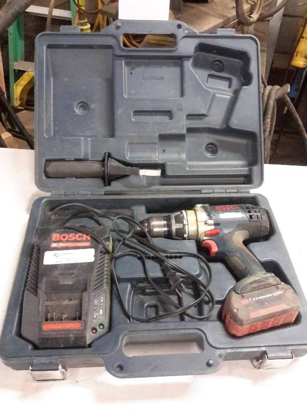 lot 57 image: Bosch Cordless drill  1, 18 V battery, 1 charger