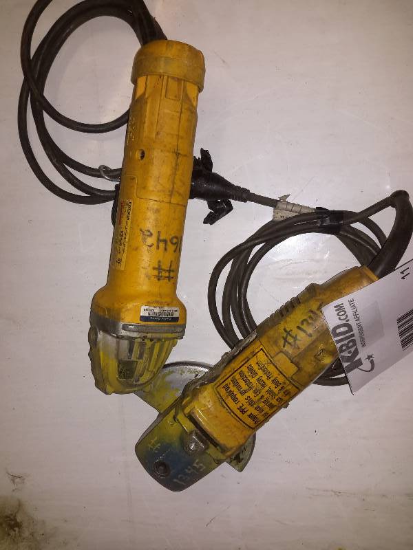 lot 11 image: 2, Dewalt, 4 12 in Angle Grinders.. One with now guard