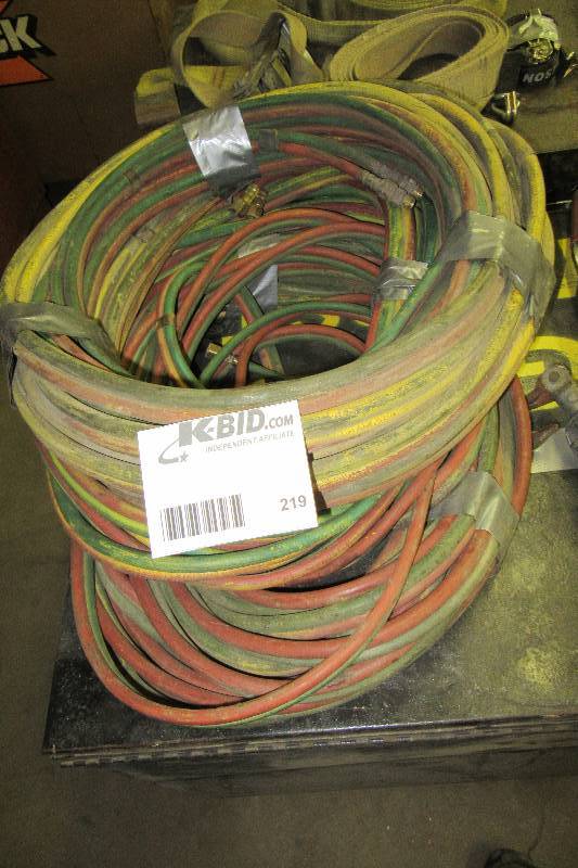 lot 219 image: 4 rolls of Air Hose..