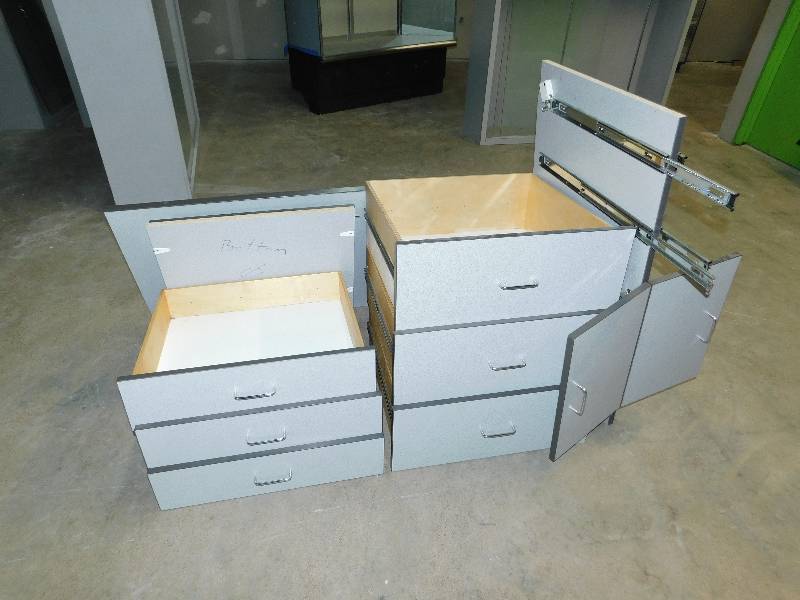 lot 34 image: Misc. Commercial Cabinet Parts