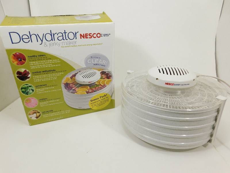 lot 69 image: Nesco Food Dehydrator