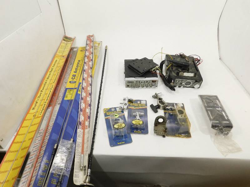 lot 80 image: CBs & Antennas & Mounts