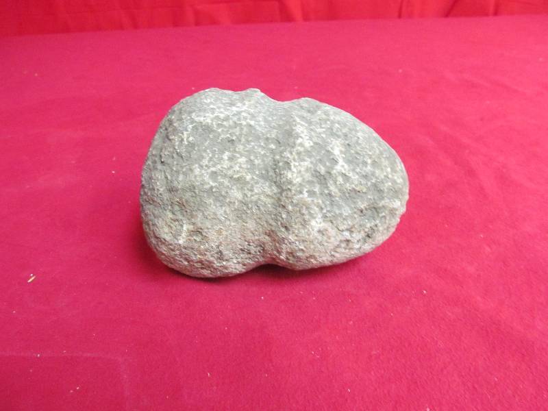 lot 30 image: Indian rock