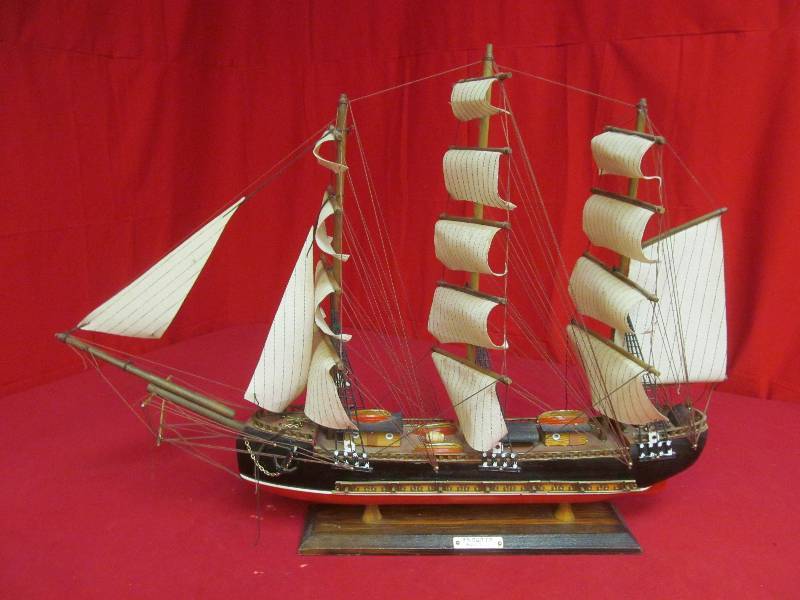 lot 46 image: sail ship