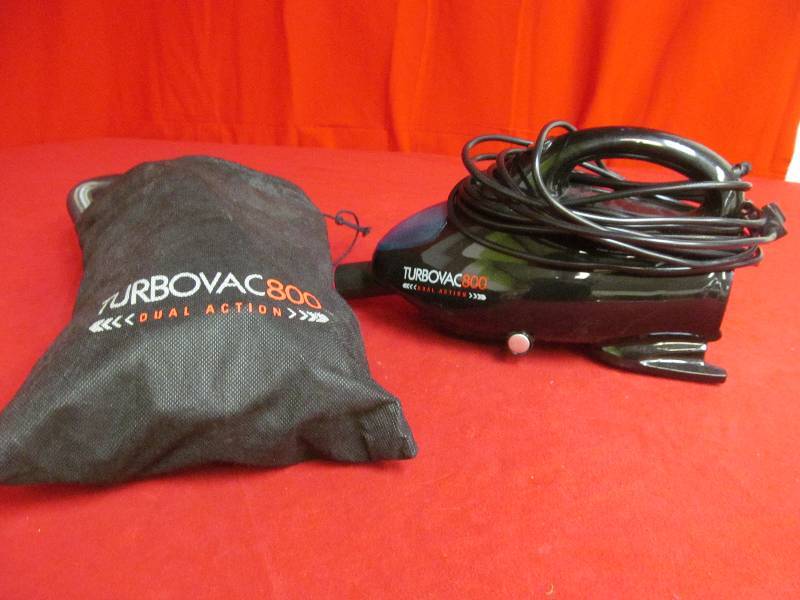 lot 63 image: Turbo vac800