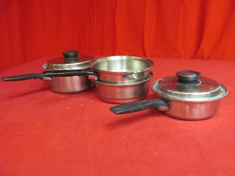 lot 71 image: pans