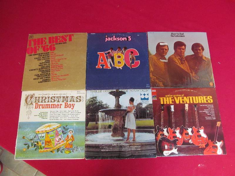 lot 125 image: record albums