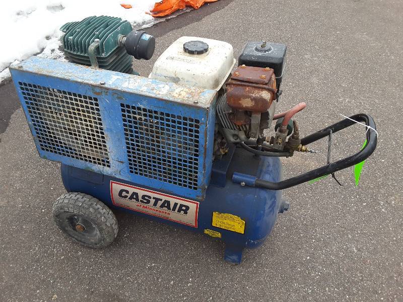 lot 282 image: Castair Air Compressor with 6.5HP Honda