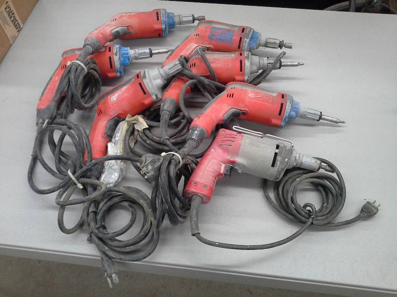 lot 317 image: (7) Milwaukee Heavy Duty Screwdriver Units