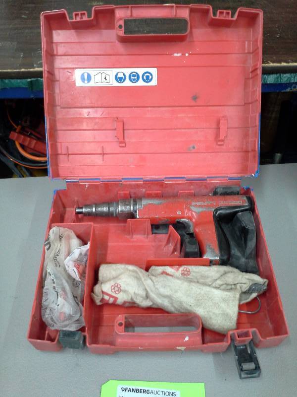 lot 334 image: Hilti DX 350 Powder Actuated Tool