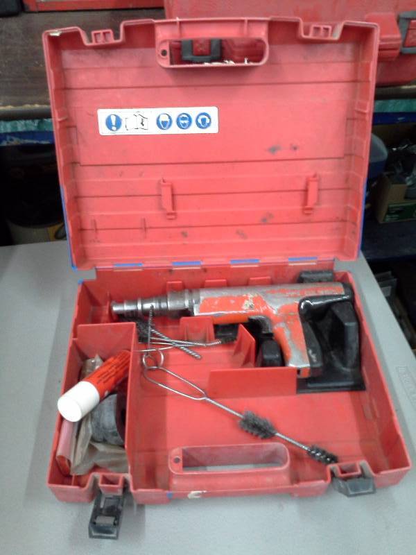 lot 335 image: Hilti DX 350 Powder Actuated Tool