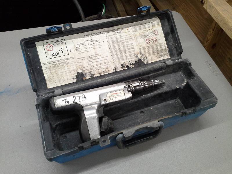lot 350 image: Remington Powder Actuated Tool