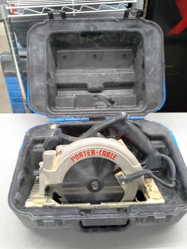 lot 355 image: Porter Cable Model 743 7-14 Heavy Duty Circular Saw