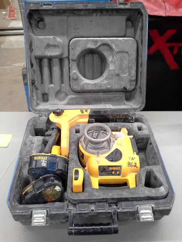 lot 358 image: DeWalt DW077 Rotary Laser with Case and Accessories