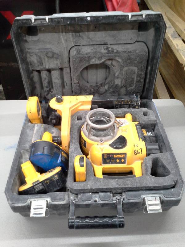 lot 359 image: DeWalt DW077 Rotary Laser with Case and Accessories