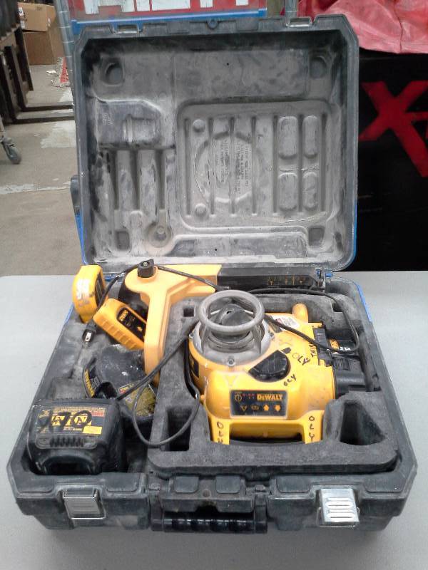 lot 363 image: DeWalt DW077 Rotary Laser with Case and Accessories