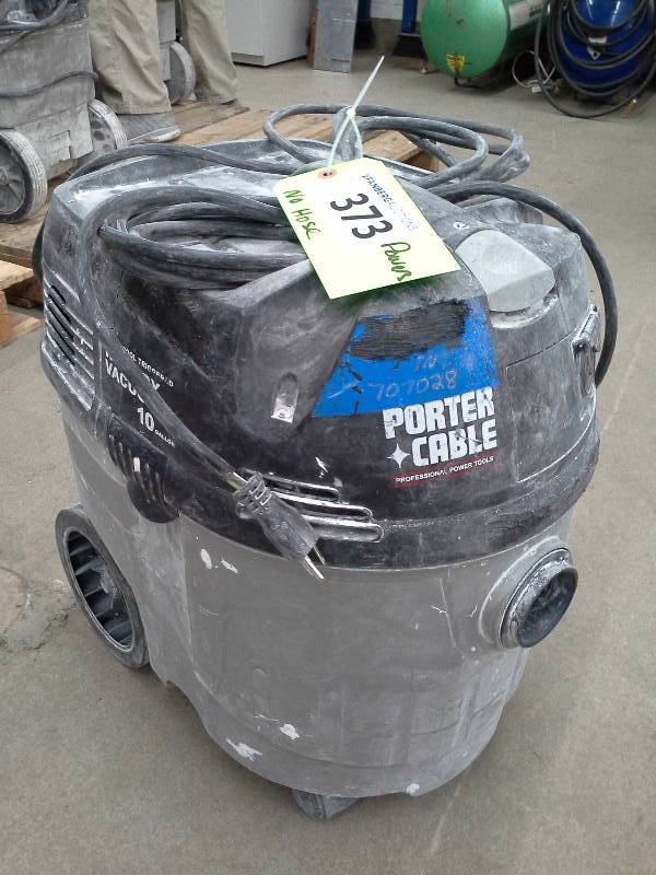 lot 373 image: Porter Cable Power Tool Triggered 10 Gal Vacuum
