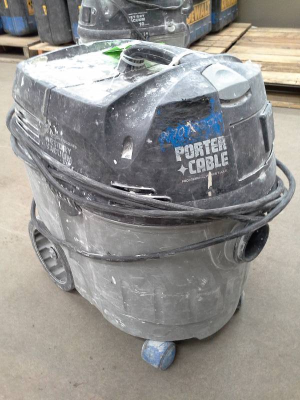 lot 376 image: Porter Cable Power Tool Triggered 10 Gal Vacuum