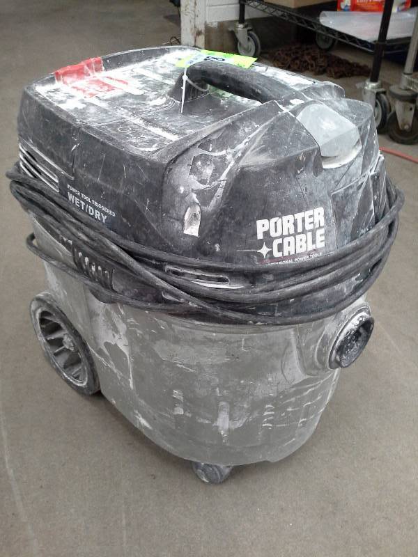 lot 378 image: Porter Cable Power Tool Triggered 10 Gal Vacuum