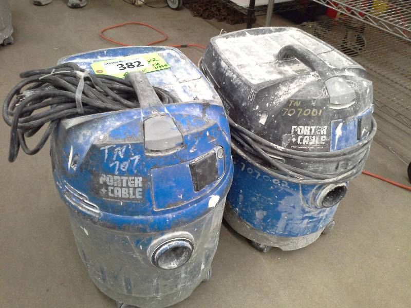 lot 382 image: Pair of Porter Cable Power Tool Triggered 10 Gal Vacuum