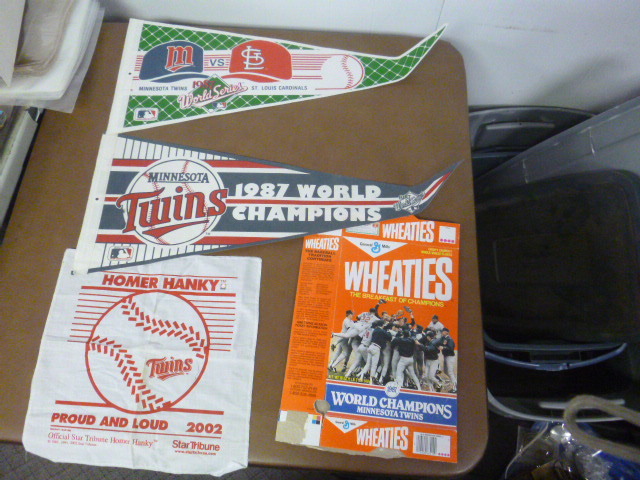 Minnesota Twins Items