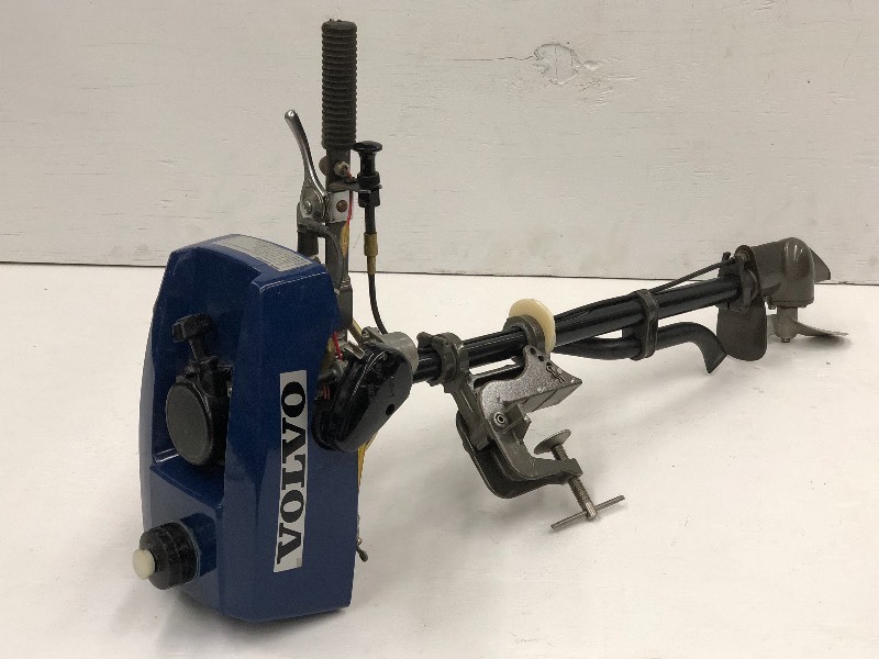 lot 1 image: Volvo 2HP Outboard Boat Motor, In E...