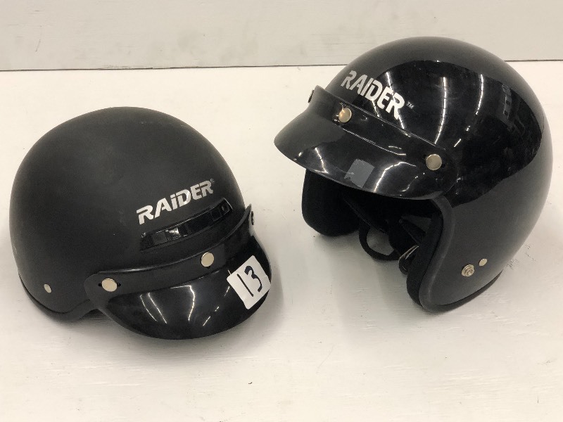 lot 13 image: Set Of (2) Raider Motorcycle Helmet...