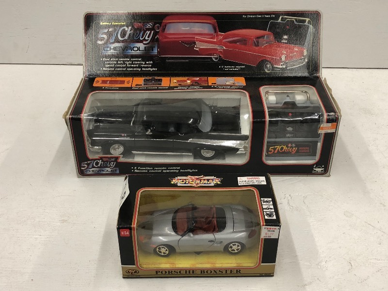 lot 38 image: (1) 124-Scale Die-Cast Collectible...