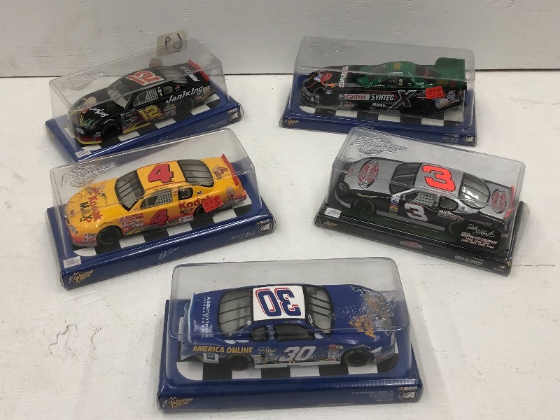 lot 69 image: (5) Assorted Nascar Die-Cast Collec...