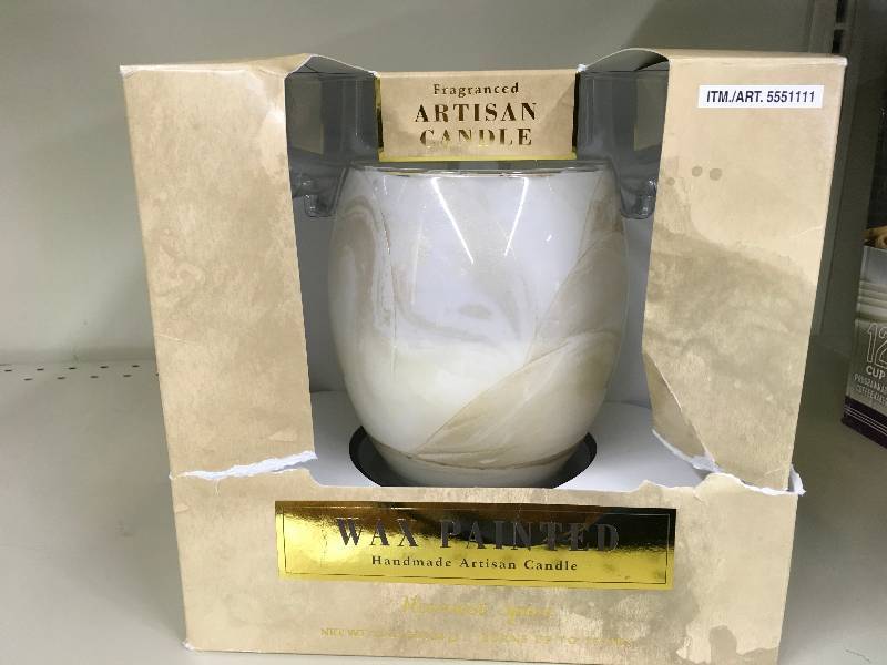 GOLD SWIRL SINGLE CANDLE, RETAIL $14.99