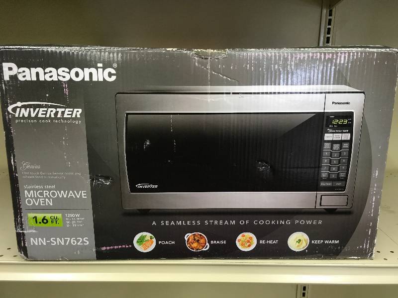 PANA 1.6 CU FT MICROWAVE, RETAIL $134.99