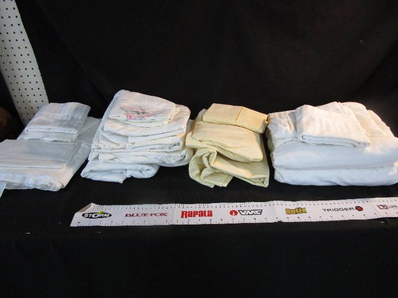 Linens and Table clothes