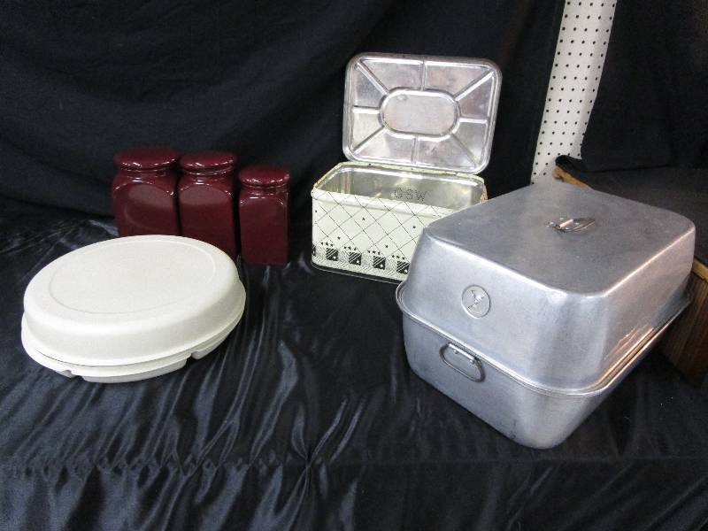 Roaster canister Set Breadbox and tupperware Veggie Keeper