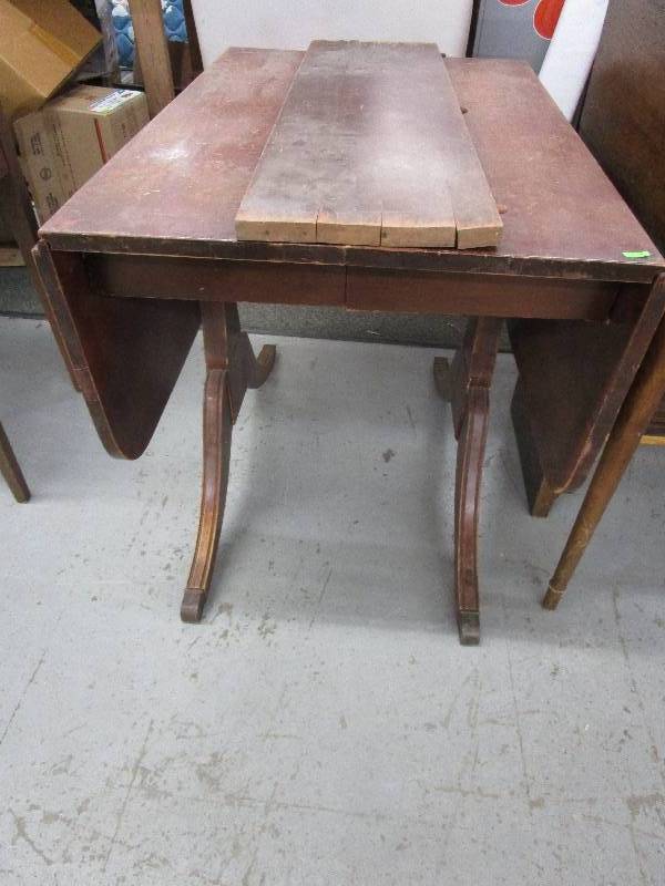 Duncan Phyfe Table