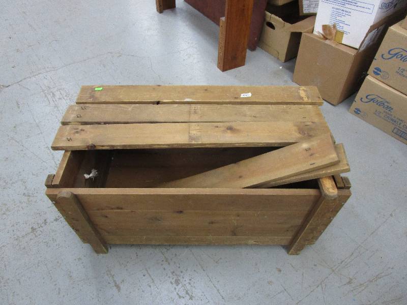 Wood Box Needs Work 33 x 18 12 x 17