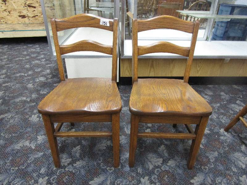 2 Kids Chairs