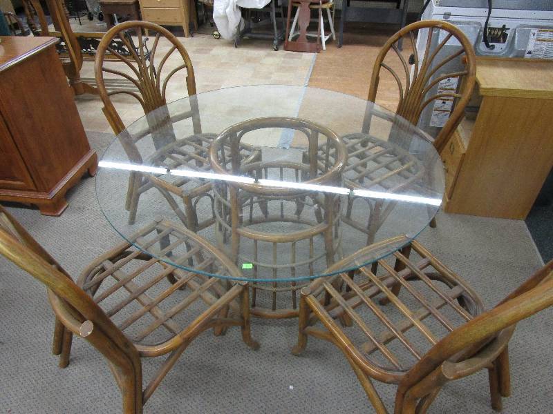 Bamboo Patio Table and 4 Chairs