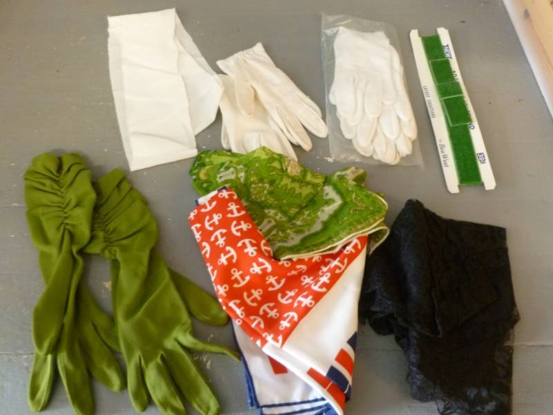 Vintage Ladies Gloves